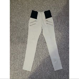 Ci Sono Double Zipper Pockets White Pants
